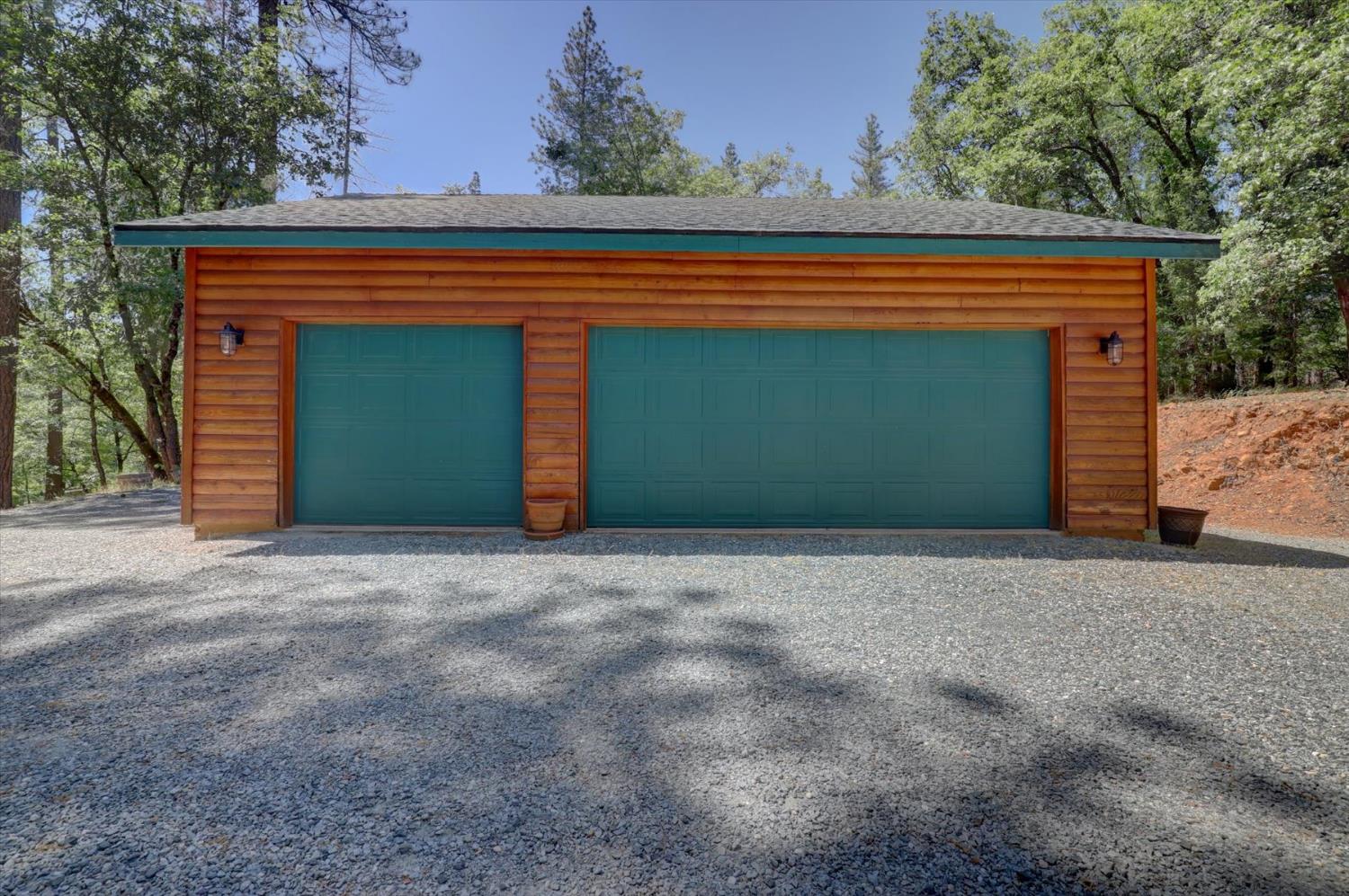Capitol Drive, Grass Valley, California image 30