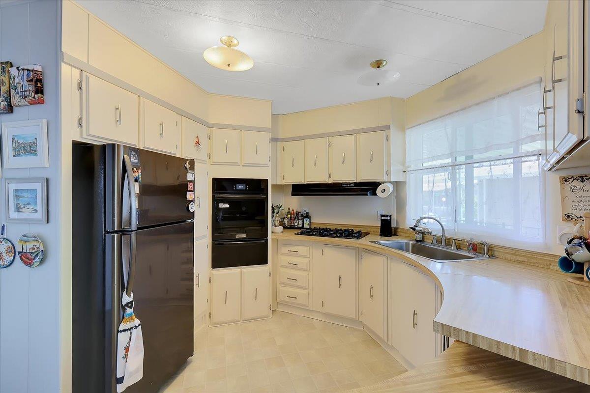 Detail Gallery Image 19 of 39 For 1155 Pease Rd 301, Yuba City,  CA 95991 - 2 Beds | 2 Baths