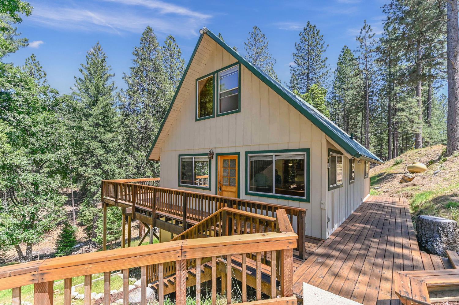 View Ct, Pioneer, California image 1