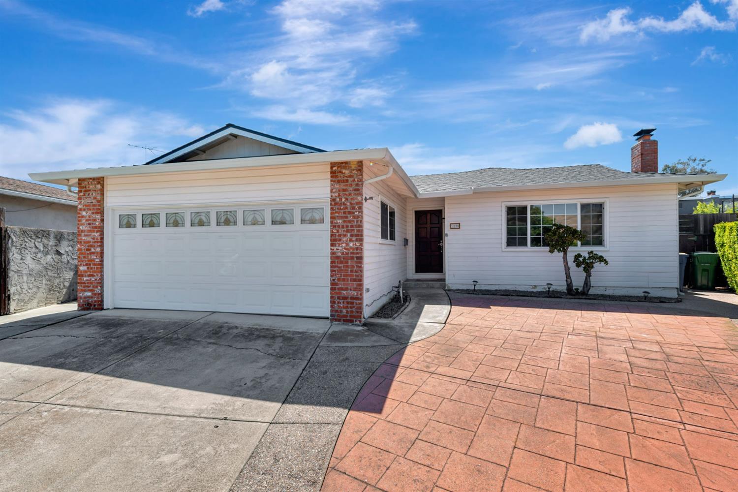 Detail Gallery Image 1 of 29 For 1195 Acadia Ave, Milpitas,  CA 95035 - 3 Beds | 2 Baths