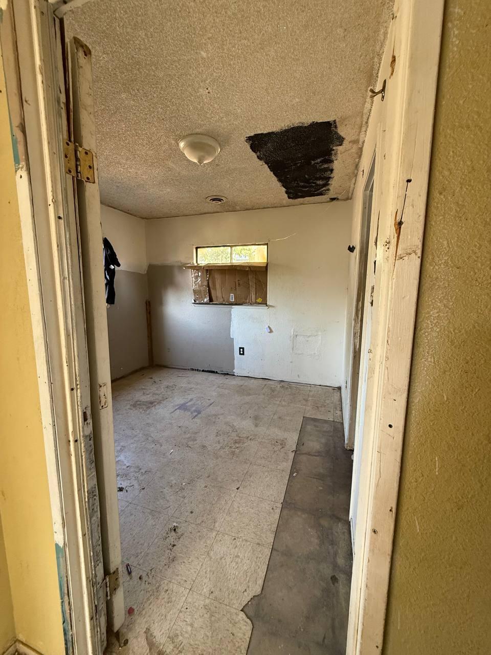 Detail Gallery Image 16 of 28 For 1311 W 1st St, Merced,  CA 95341 - 4 Beds | 2 Baths