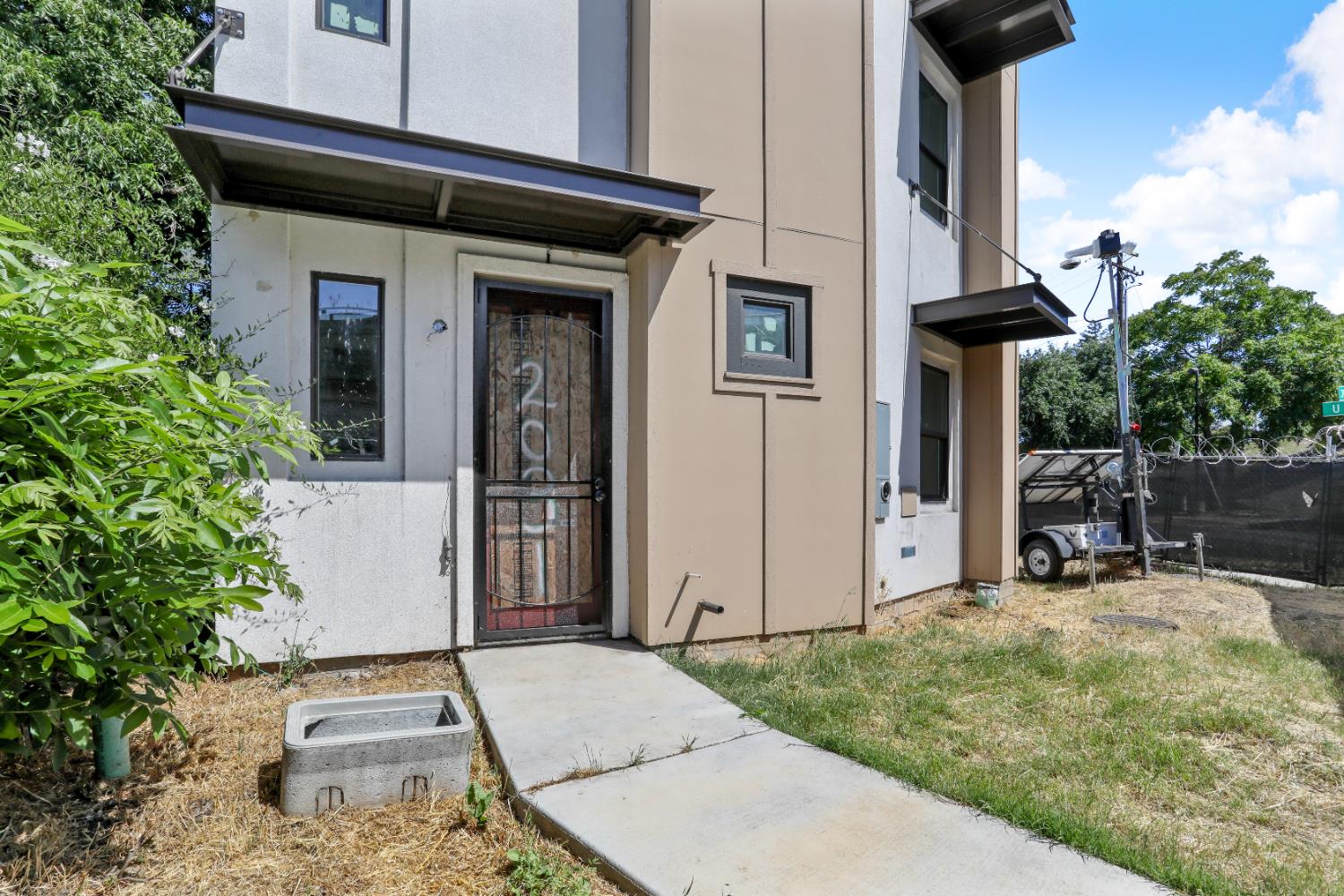 Photo #2: 225064539 Listing 