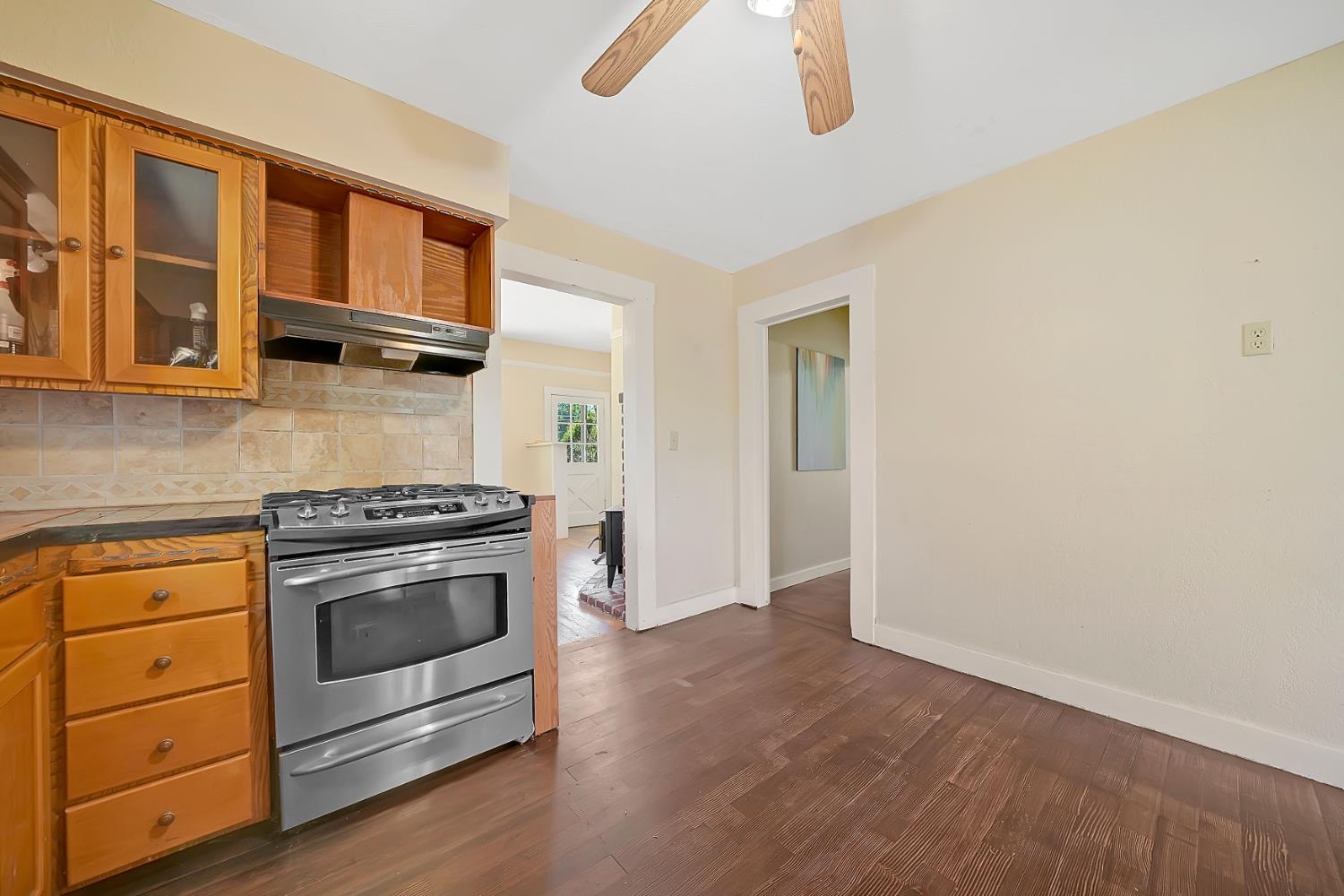 Detail Gallery Image 13 of 21 For 18391 Empire St, Plymouth,  CA 95669 - 2 Beds | 1 Baths