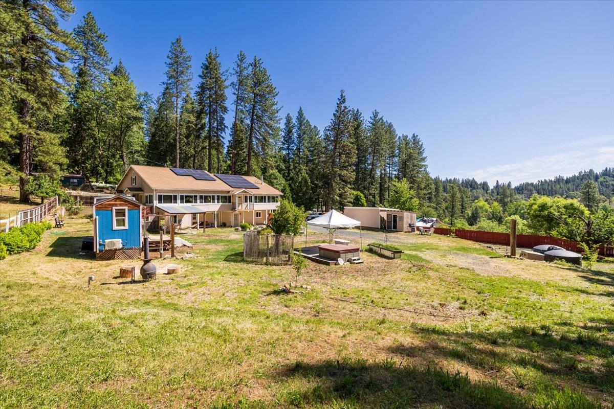 Glenwood Road, Grass Valley, California image 2