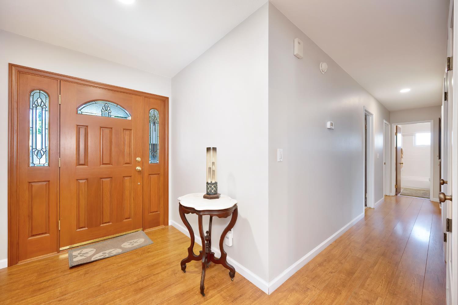 El Carrilo Court, Elk Grove, California image 7