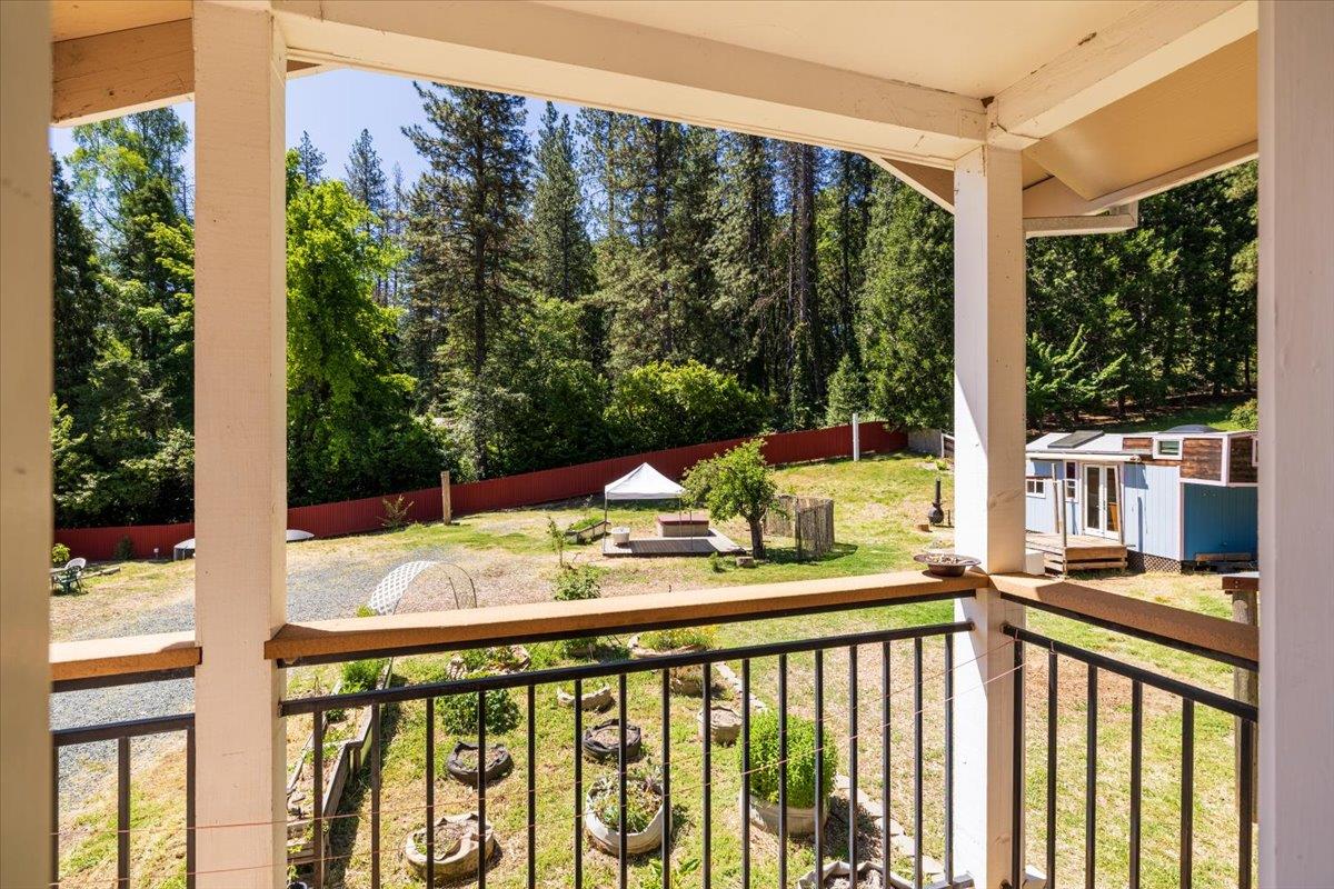 Glenwood Road, Grass Valley, California image 11