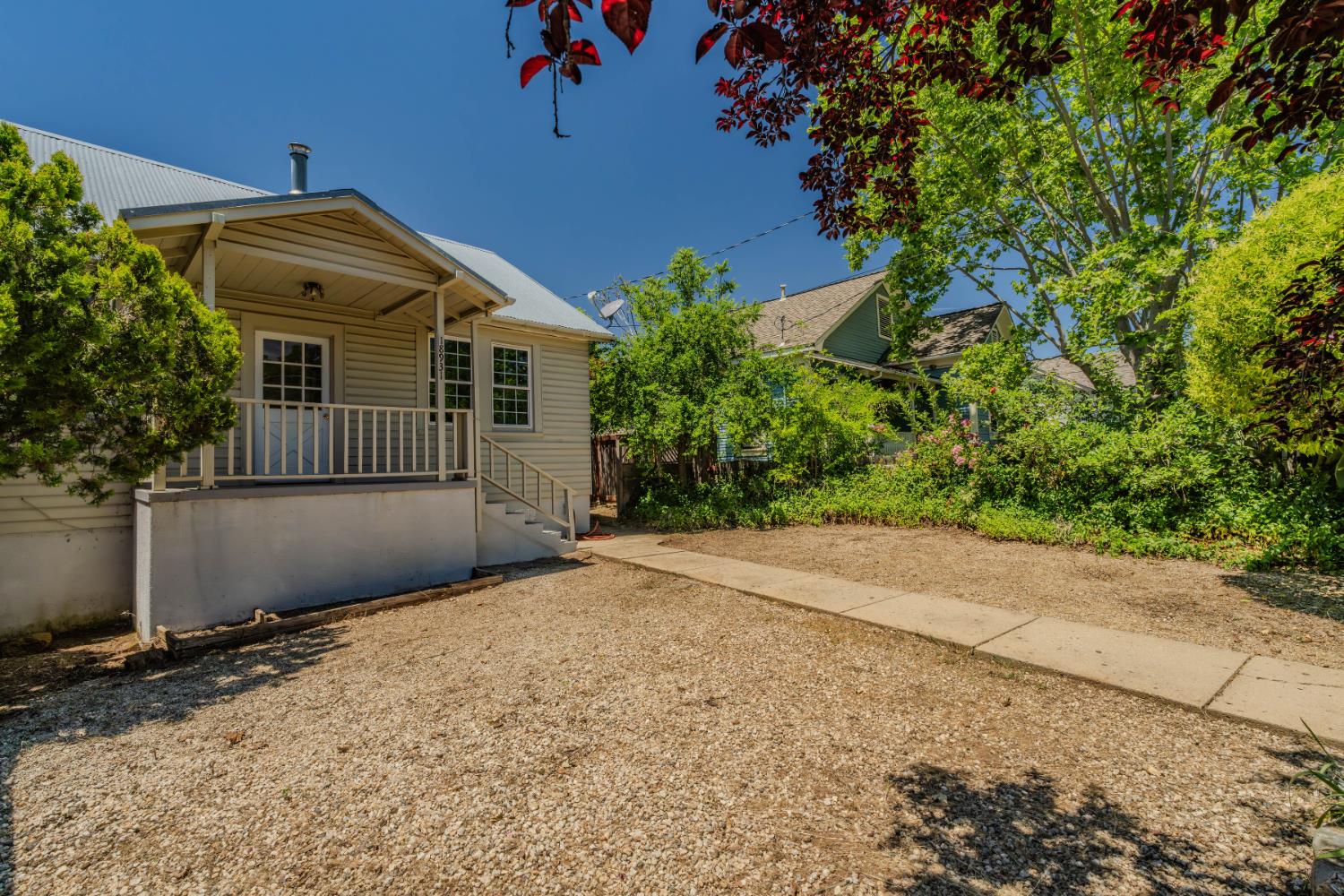 Detail Gallery Image 3 of 21 For 18391 Empire St, Plymouth,  CA 95669 - 2 Beds | 1 Baths