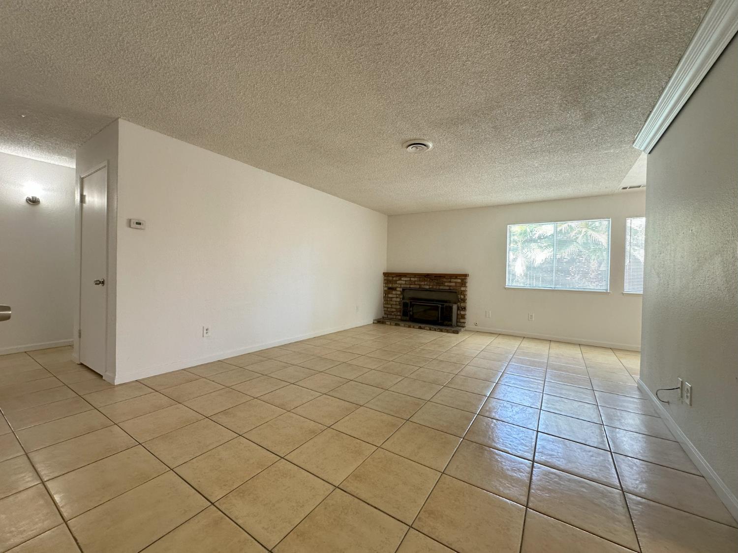Galvez Avenue, Modesto, California image 5