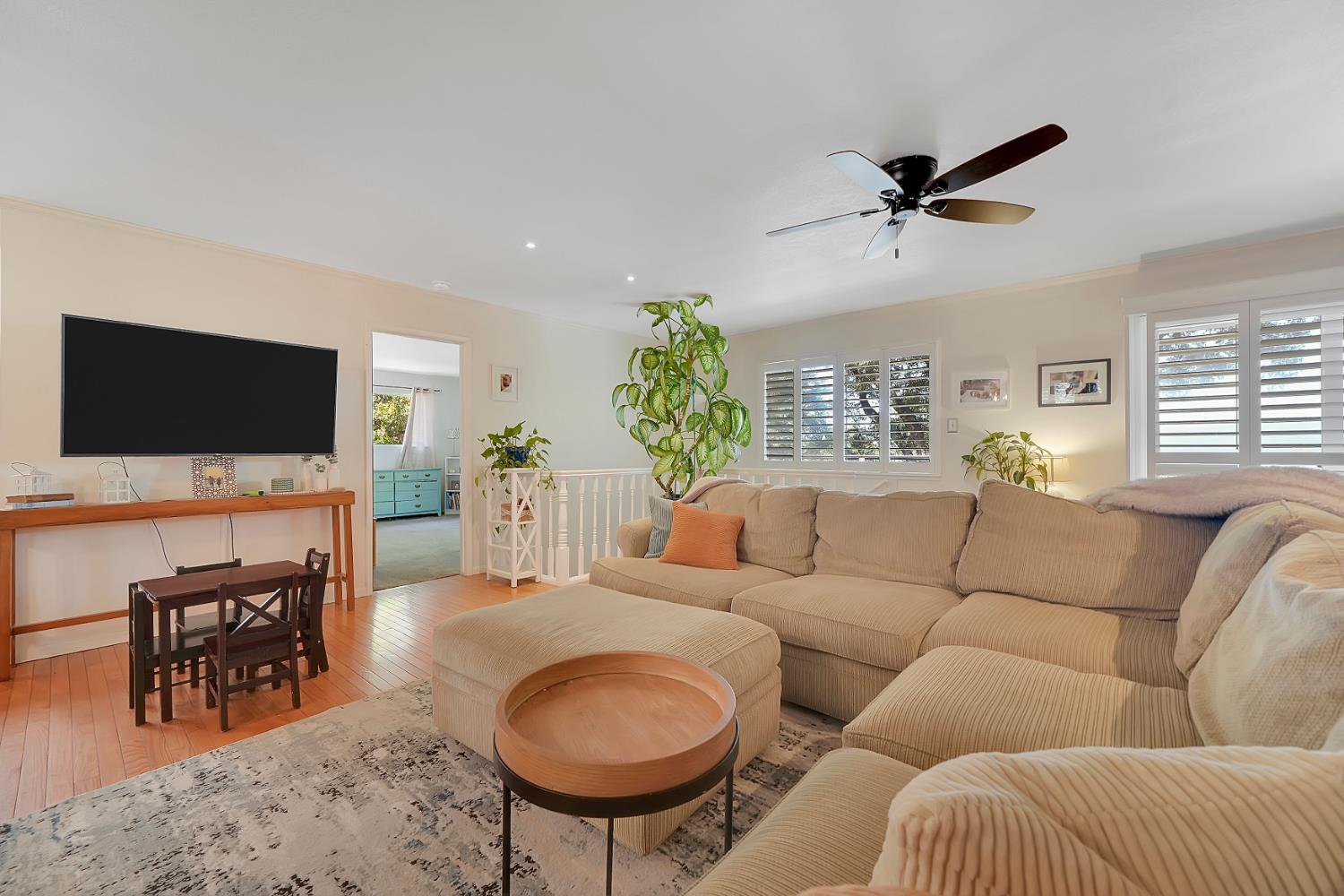 Quail Crt., Pine Grove, California image 6