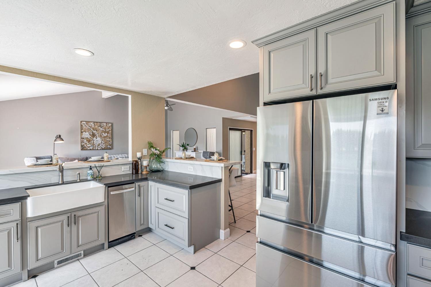 Photo #10: 225064524 Listing: Photo #10