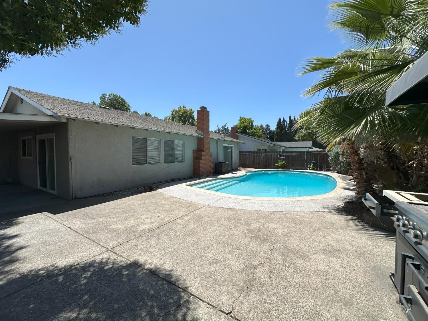 Galvez Avenue, Modesto, California image 24