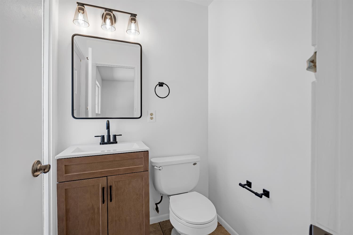 Kellogg Way, Rancho Cordova, California image 26