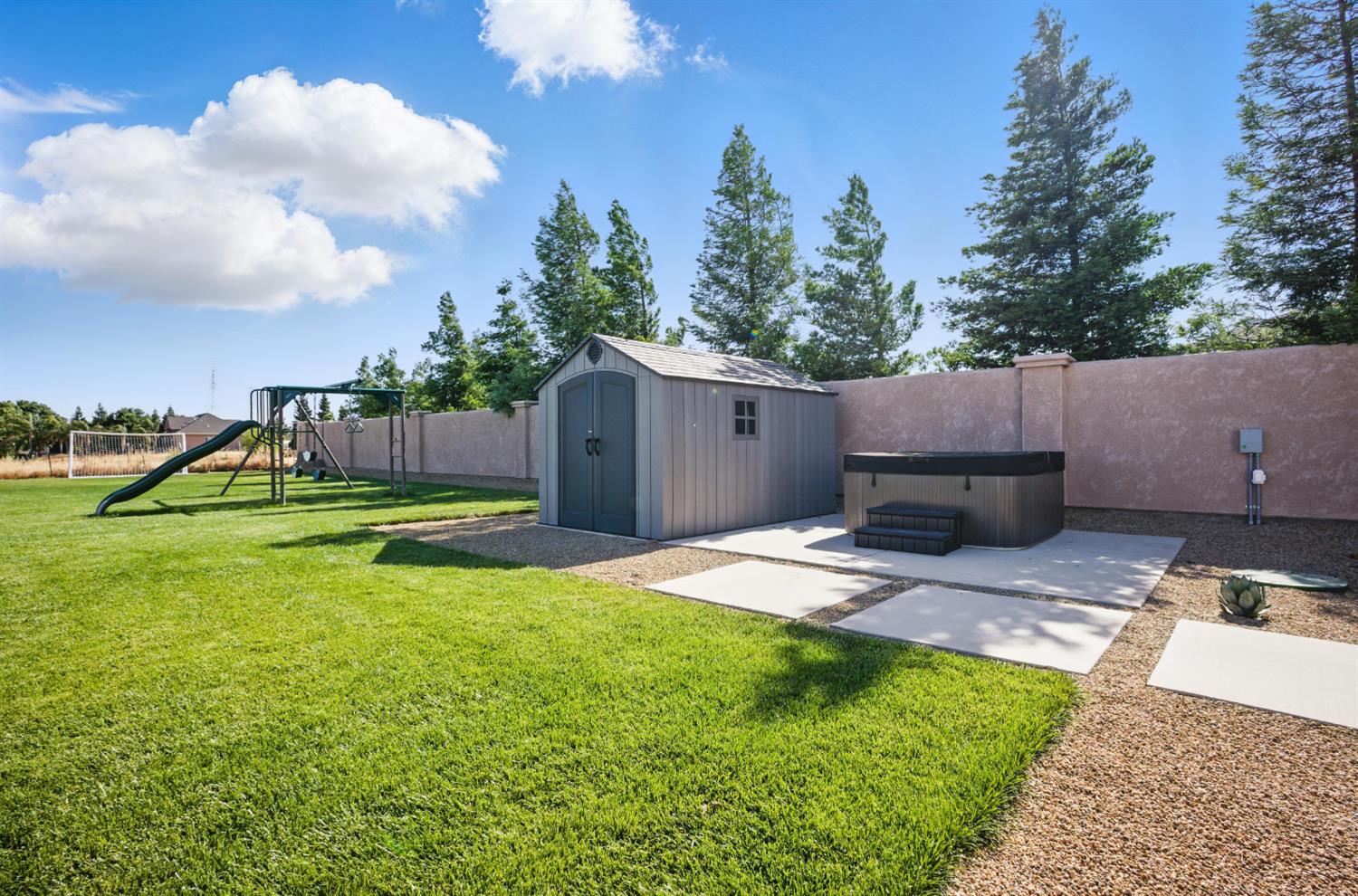 Sorrento Court, Merced, California image 30