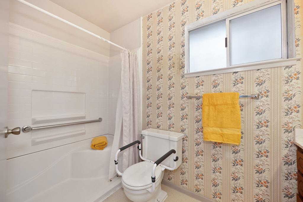 Grub Creek Drive, Rough and Ready, California image 30