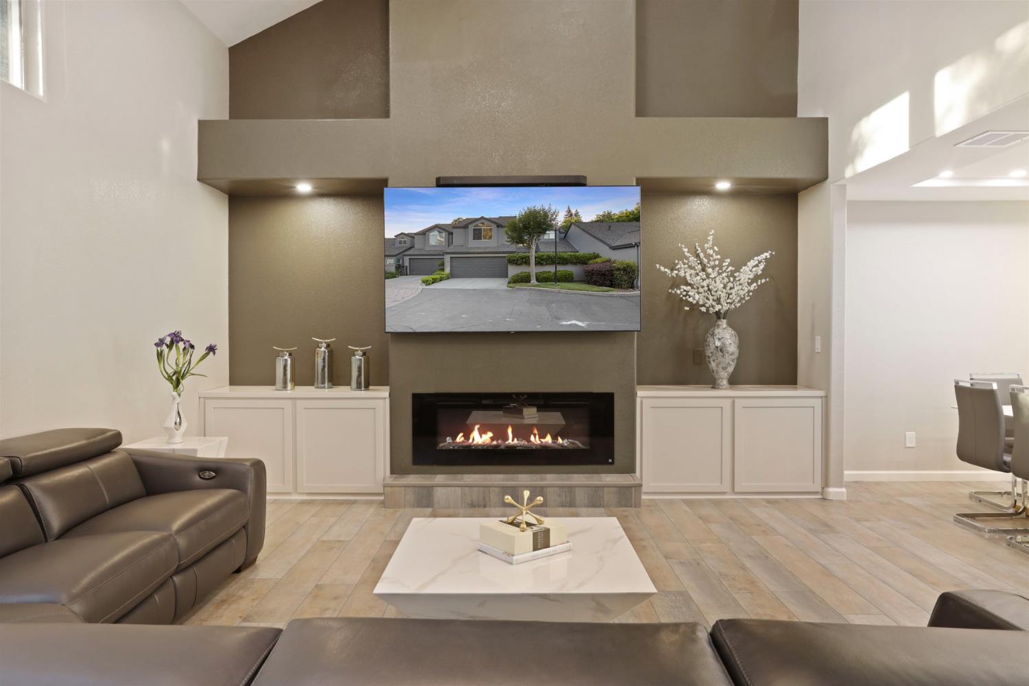 Columbine Drive #6, Modesto, California image 19