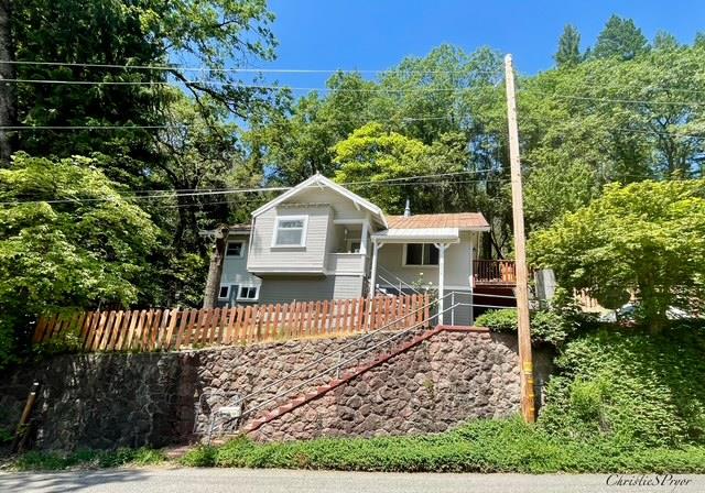Elinore Street, Dunsmuir, California image 1
