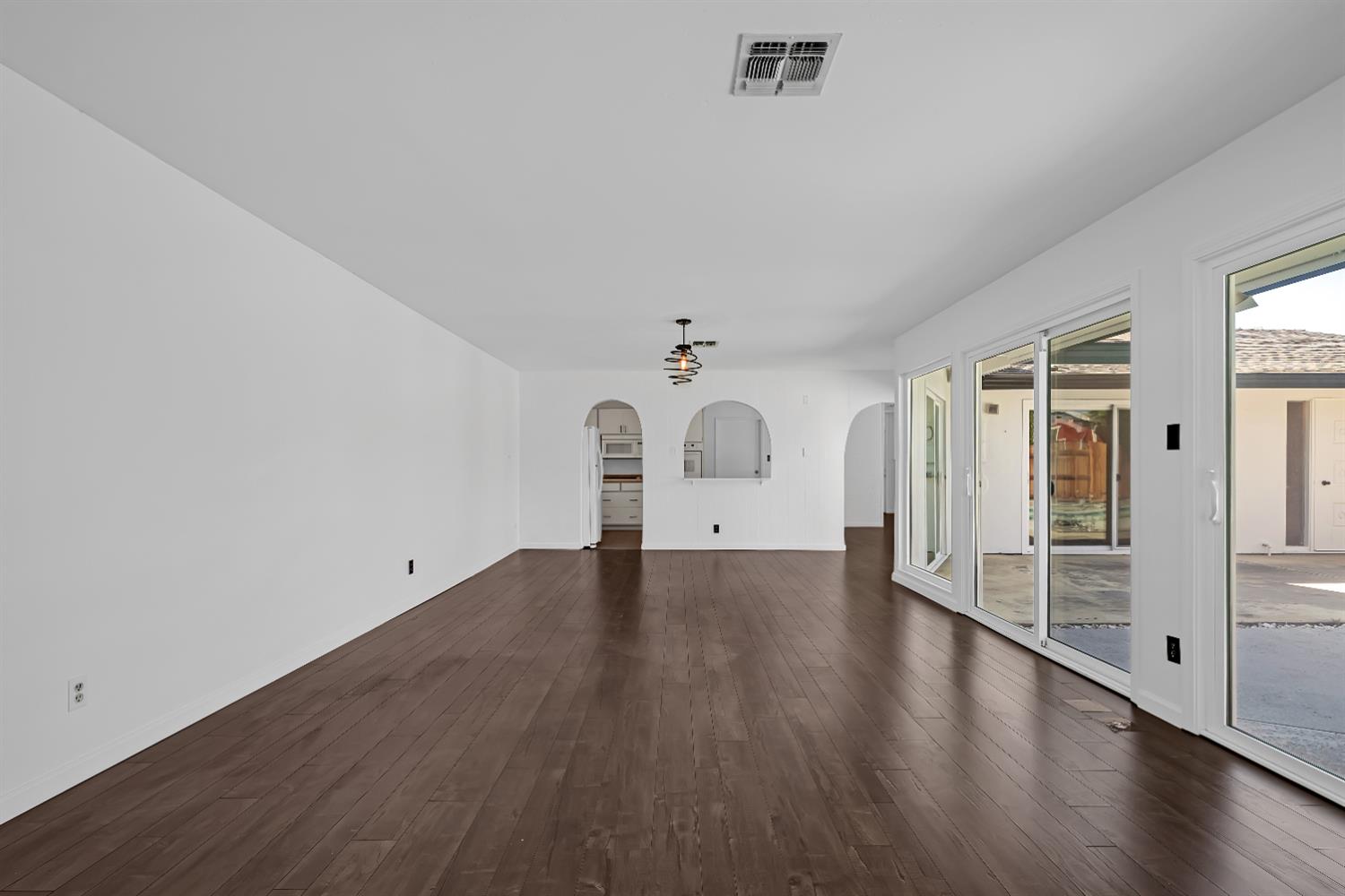 Kellogg Way, Rancho Cordova, California image 11