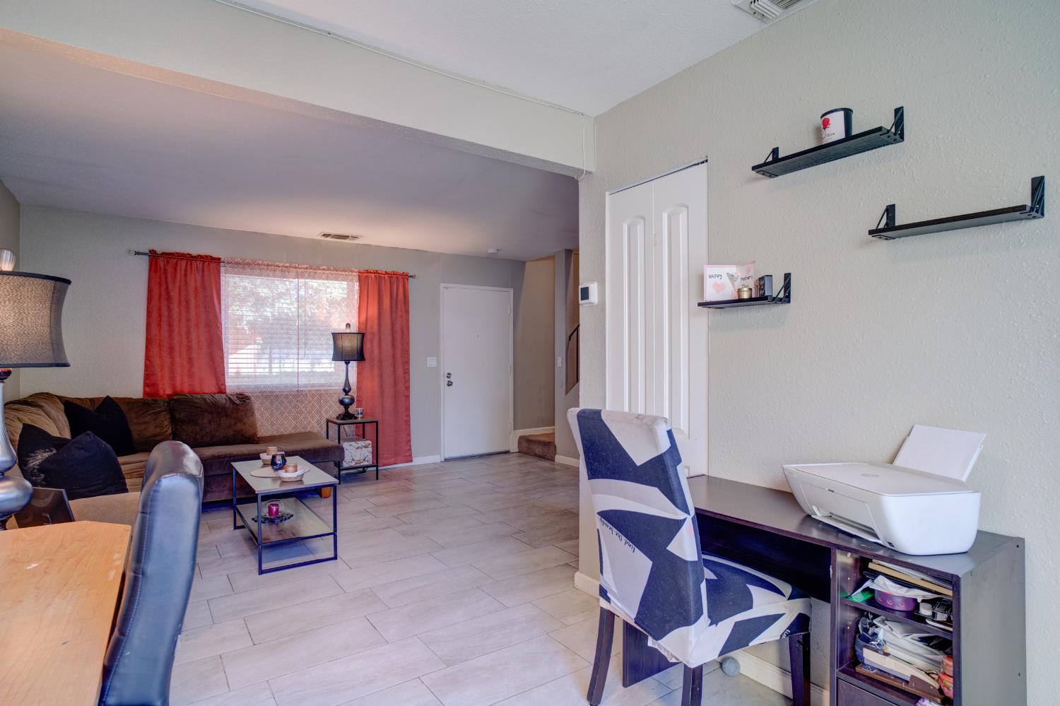 Photo #11: 225055138 Listing: Photo #11