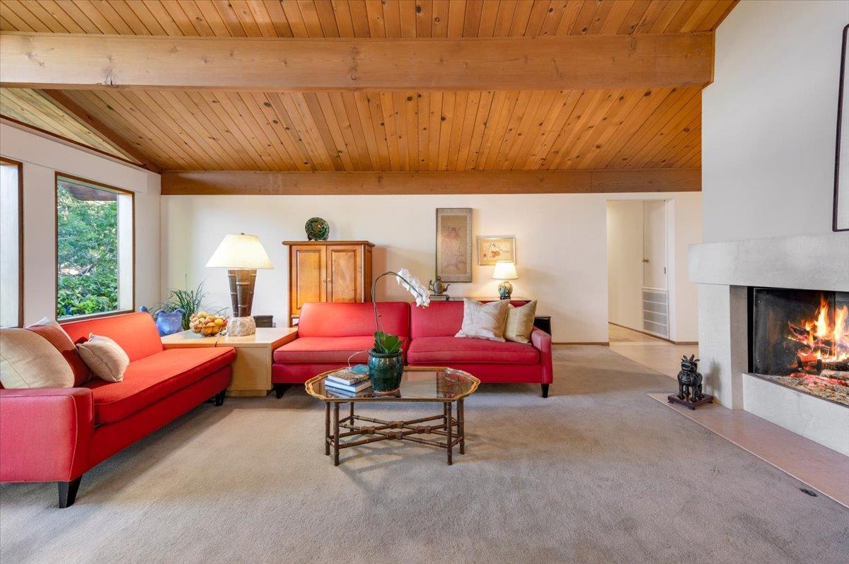 Empire Court, Grass Valley, California image 6