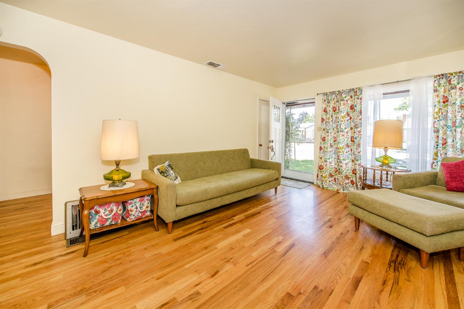 Casa Linda Drive, Woodland, California image 24