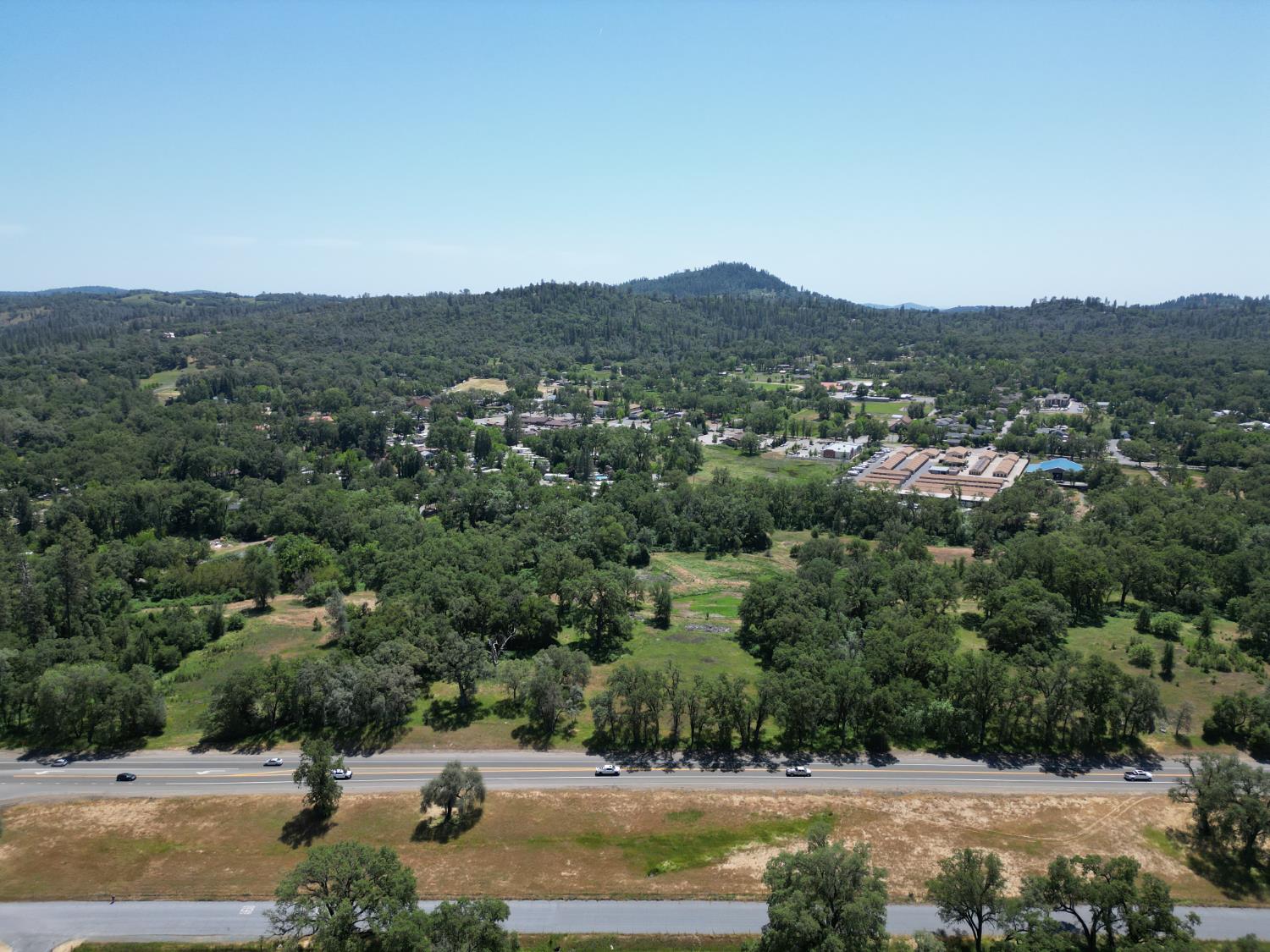Carrie Ann Lane, Penn Valley, California image 9