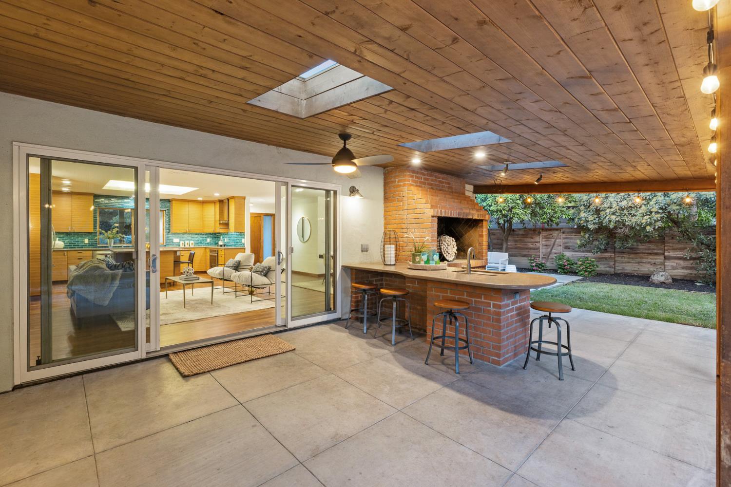 Parkside Drive, Davis, California image 43