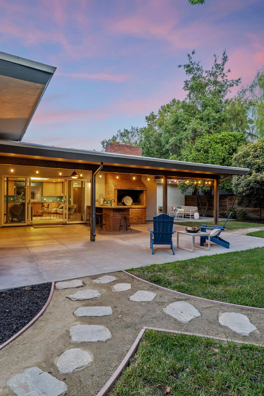 Parkside Drive, Davis, California image 42