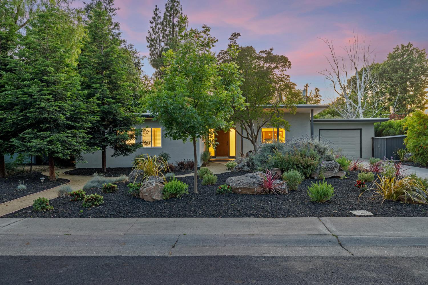 Parkside Drive, Davis, California image 1