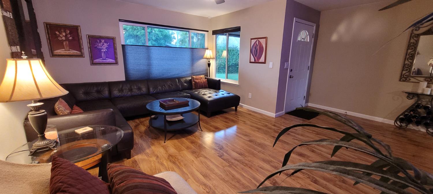 Steffano Court, Citrus Heights, California image 4