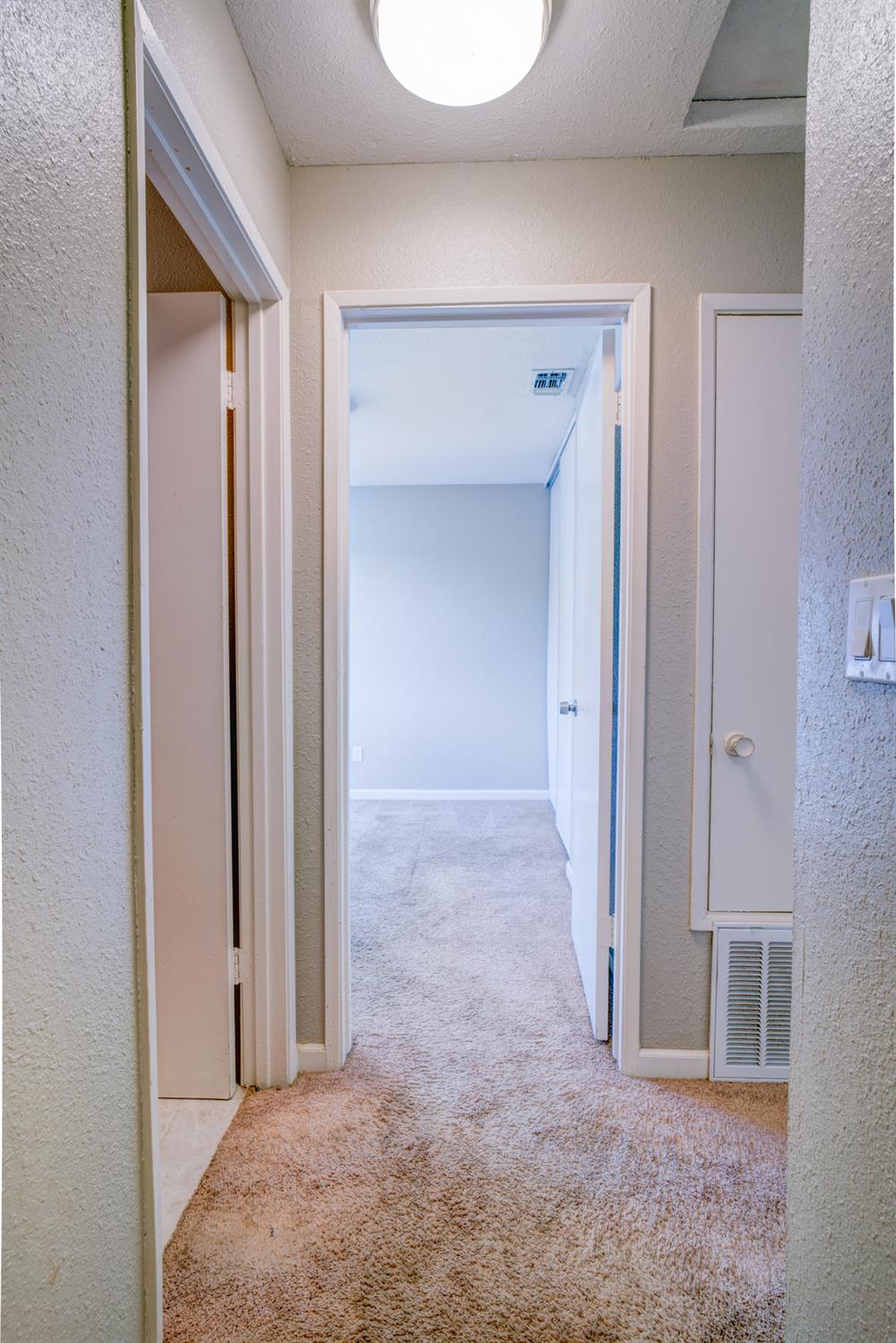 Photo #17: 225055138 Listing: Photo #17