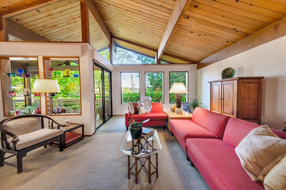 Empire Court, Grass Valley, California image 5