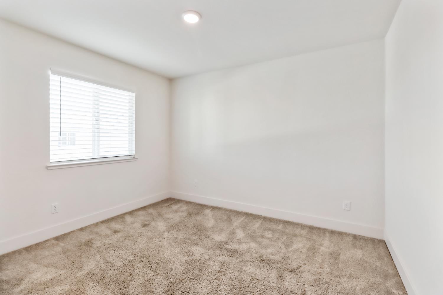Soza Place, Woodland, California image 36