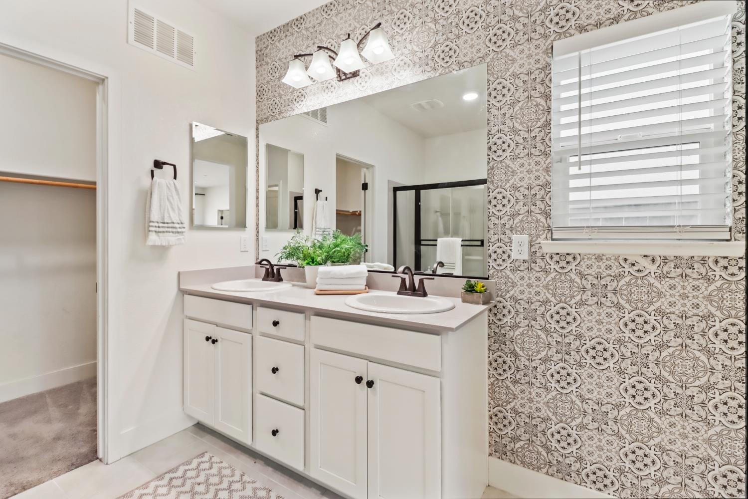 Soza Place, Woodland, California image 20