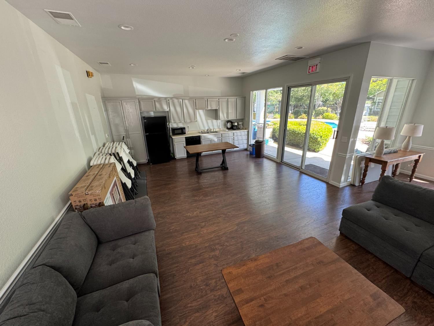 Sandy Creek Drive, Folsom, California image 9