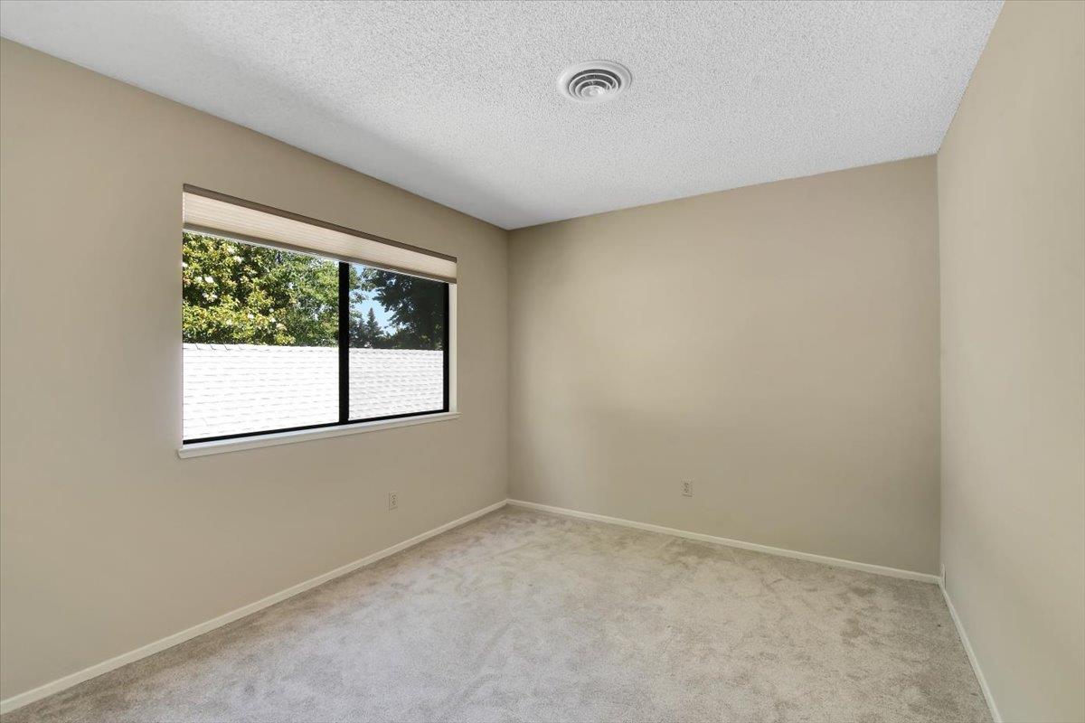 Lincoln Road #20, Yuba City, California image 42