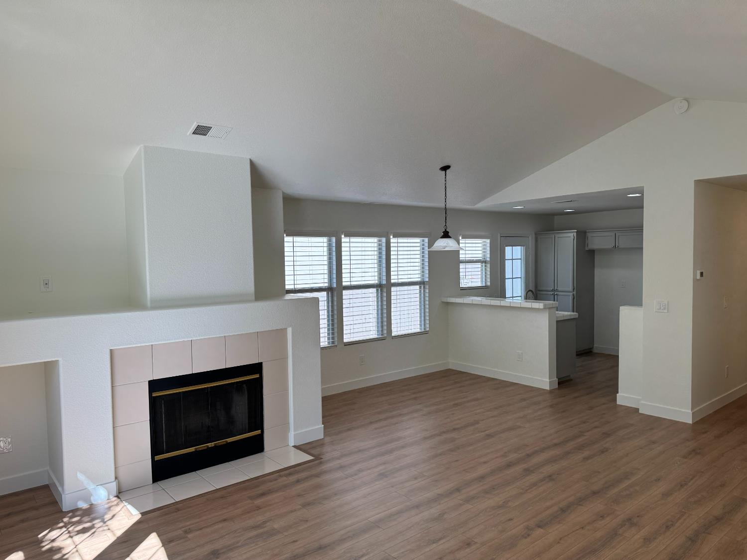 Sandy Creek Drive, Folsom, California image 5