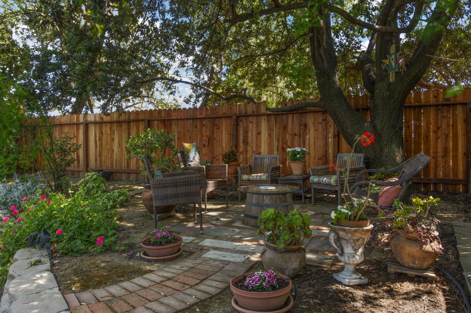Breton Avenue, Davis, California image 35
