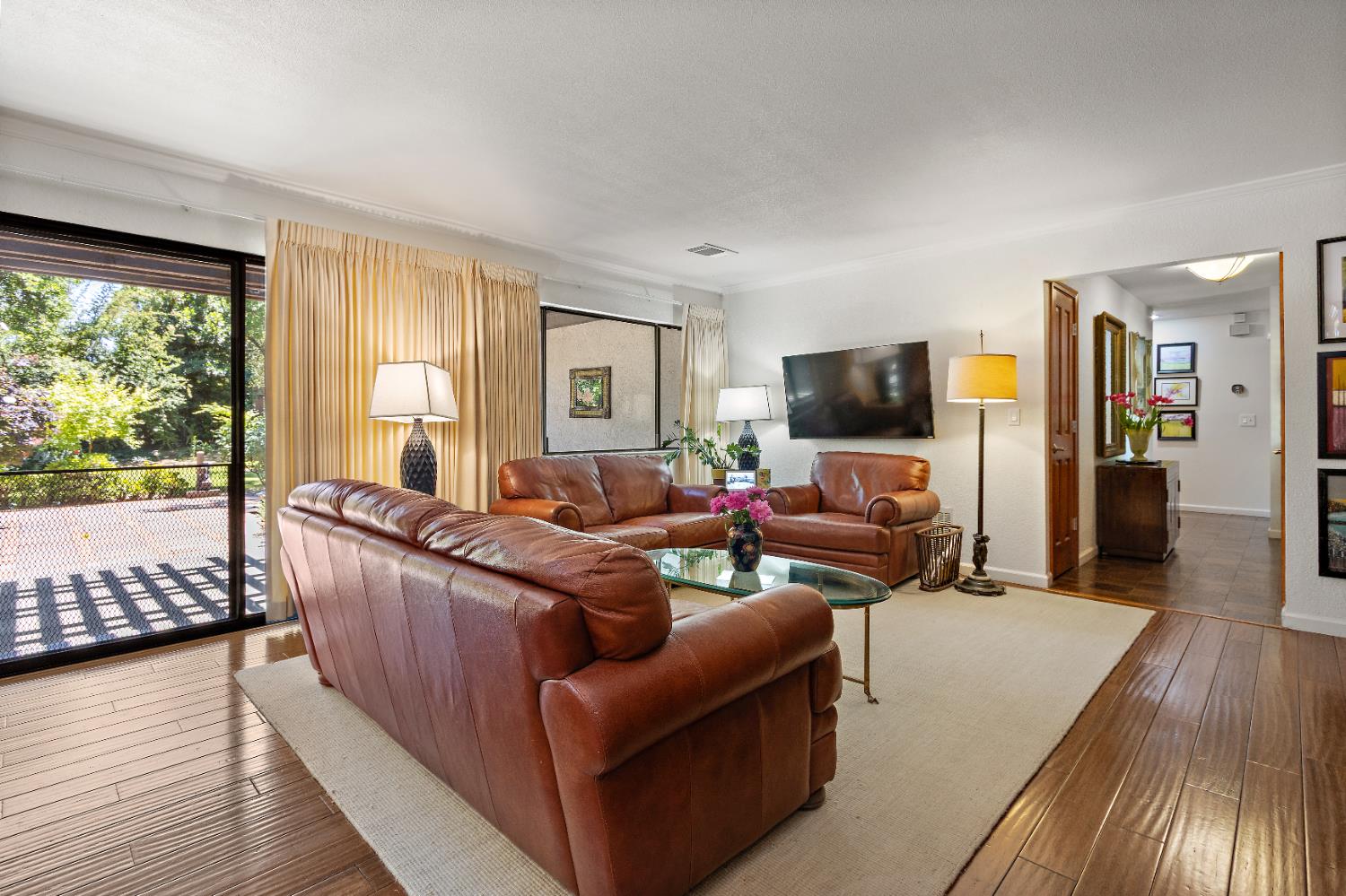 Breton Avenue, Davis, California image 10