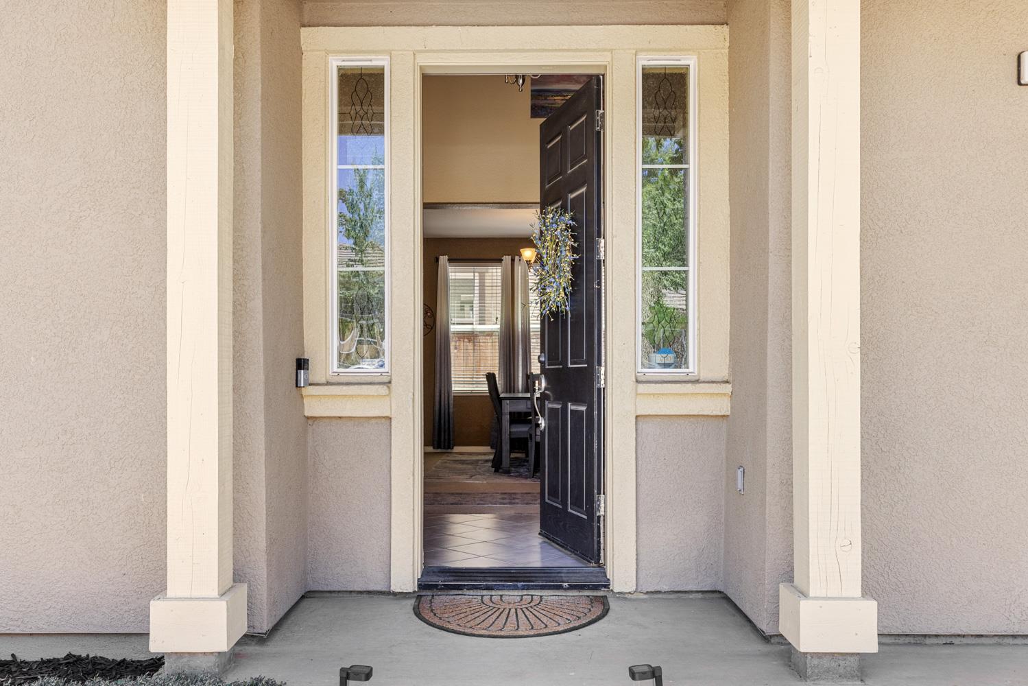 Vintner Circle, Patterson, California image 6