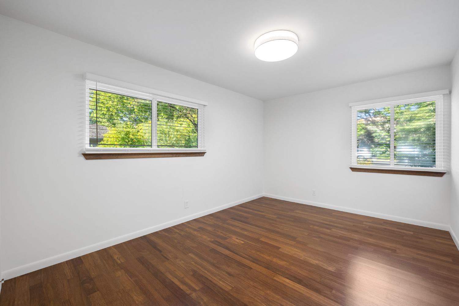 Parkside Drive, Davis, California image 25