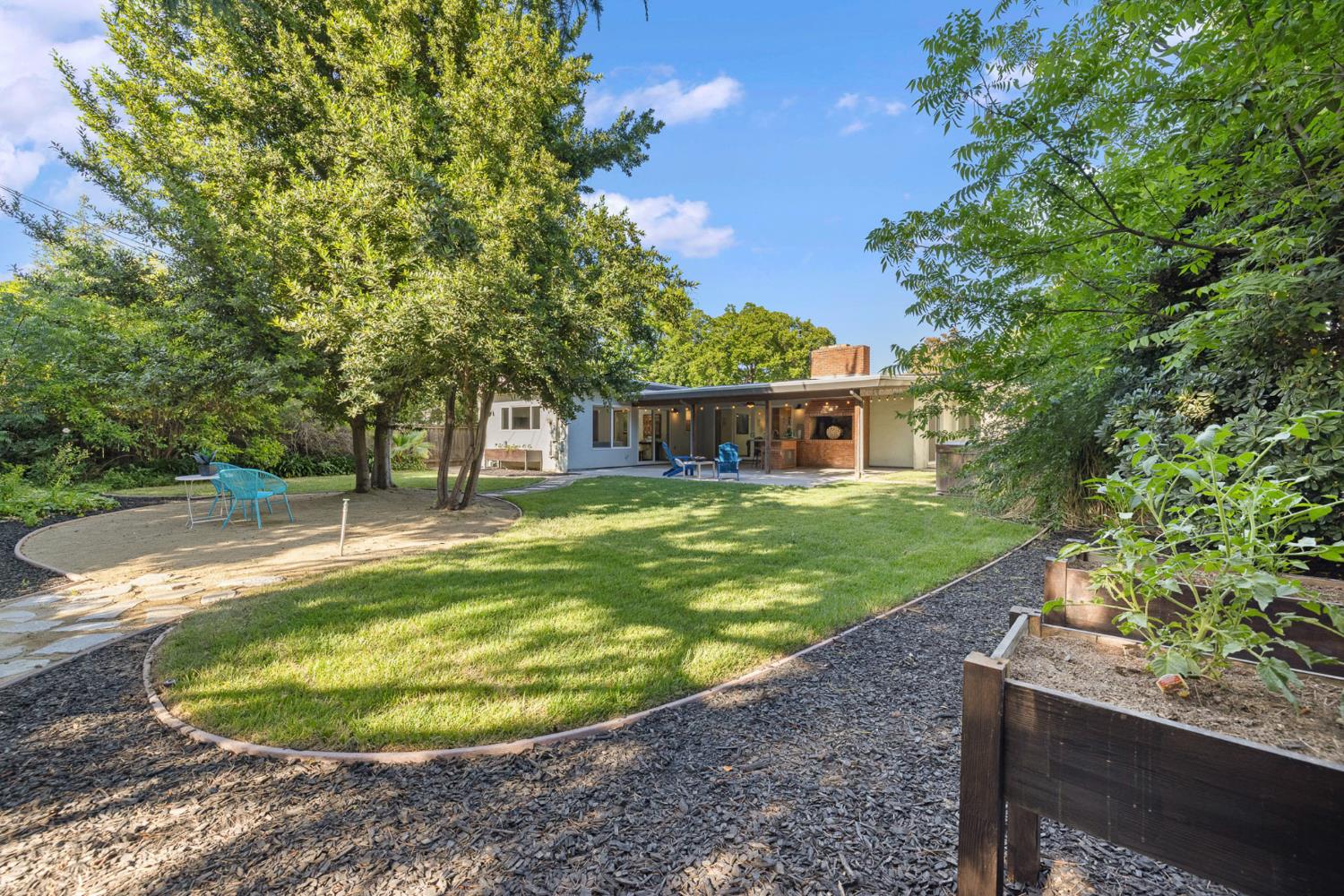 Parkside Drive, Davis, California image 40