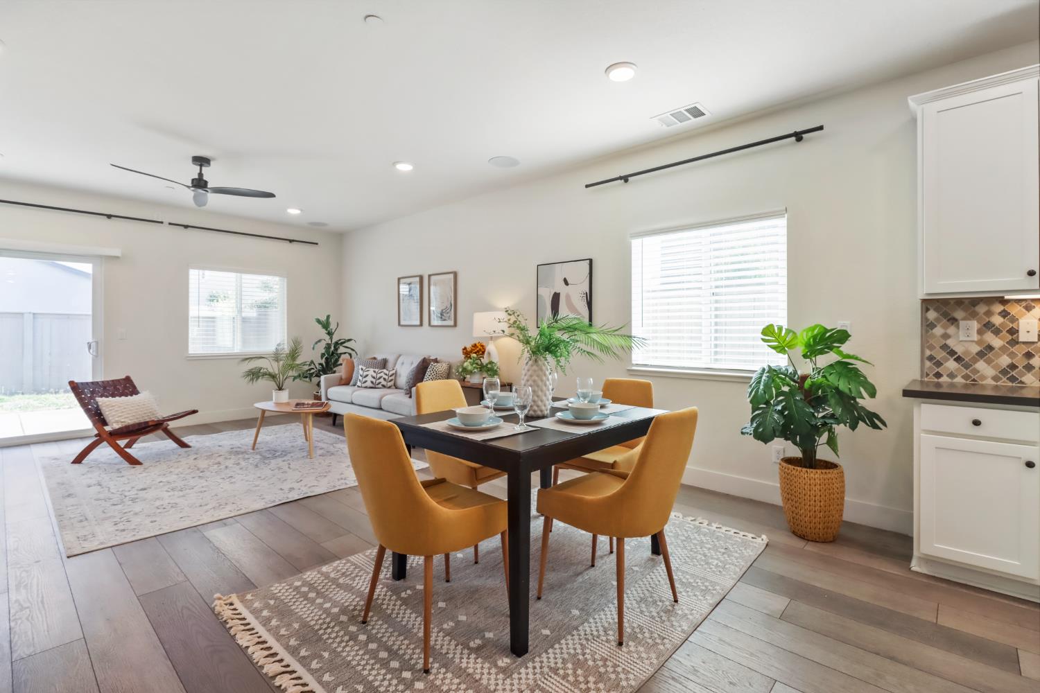 Soza Place, Woodland, California image 14