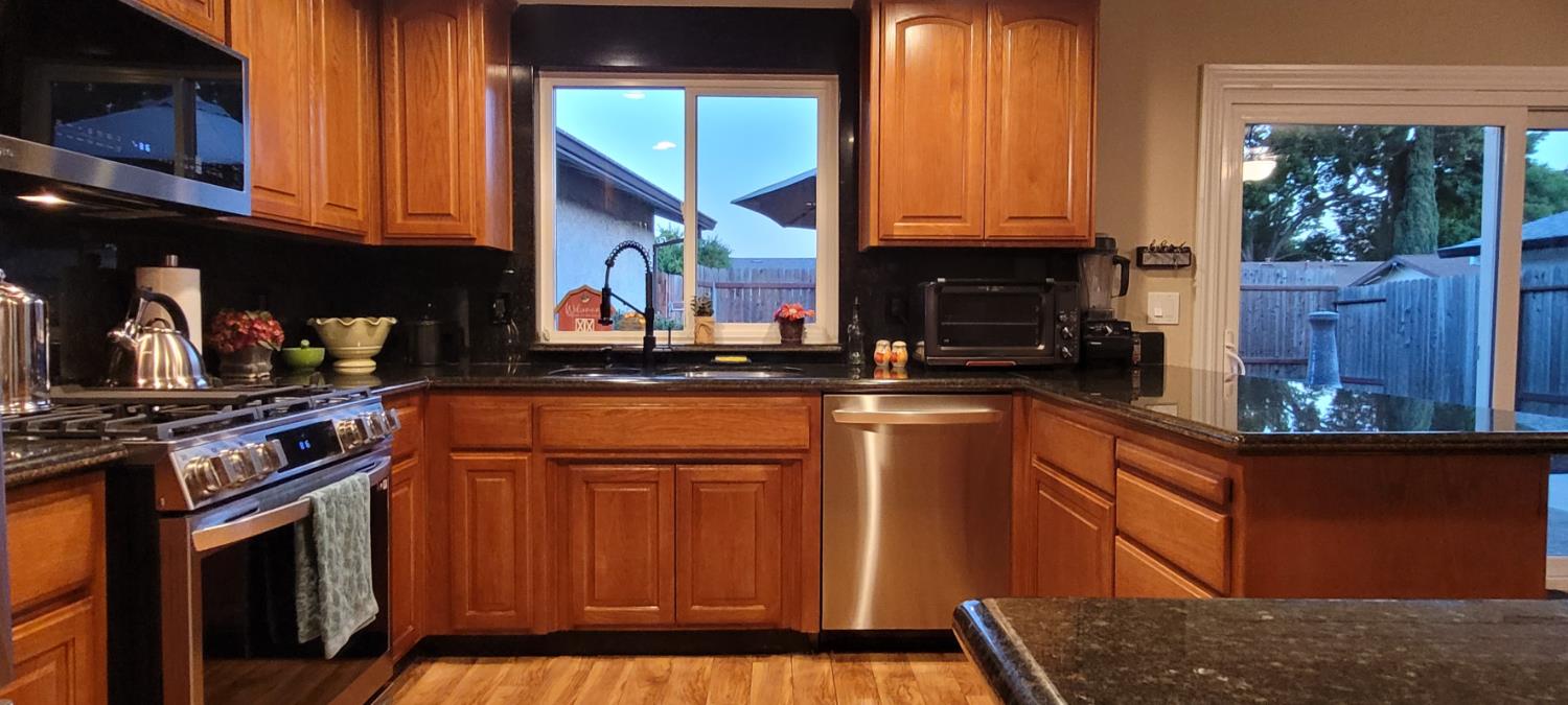 Steffano Court, Citrus Heights, California image 8