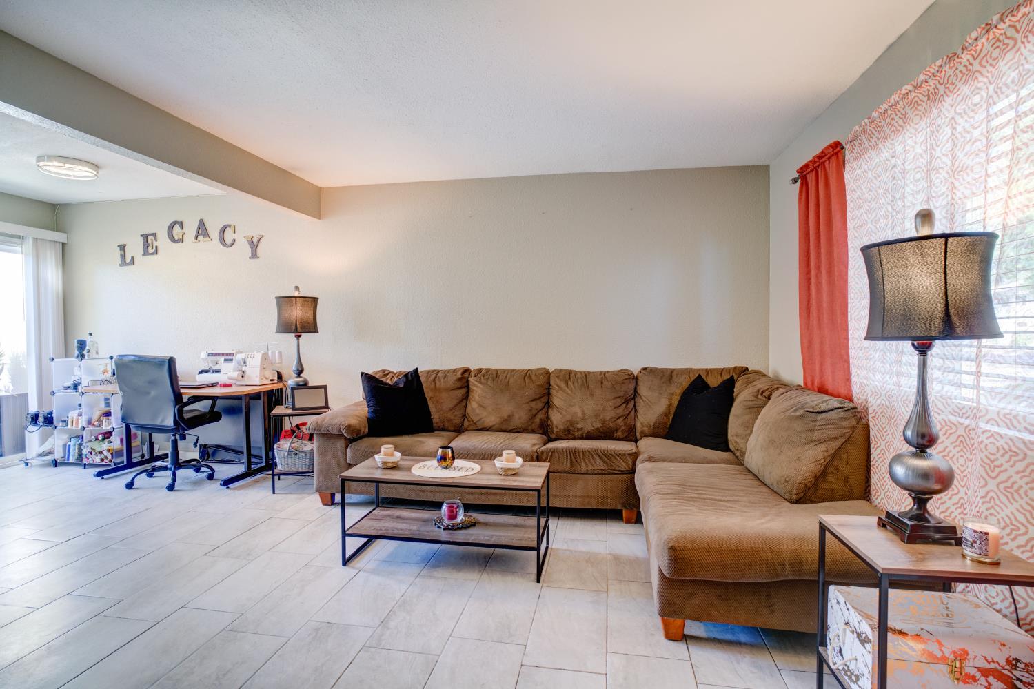 Photo #8: 225055138 Listing: Photo #8