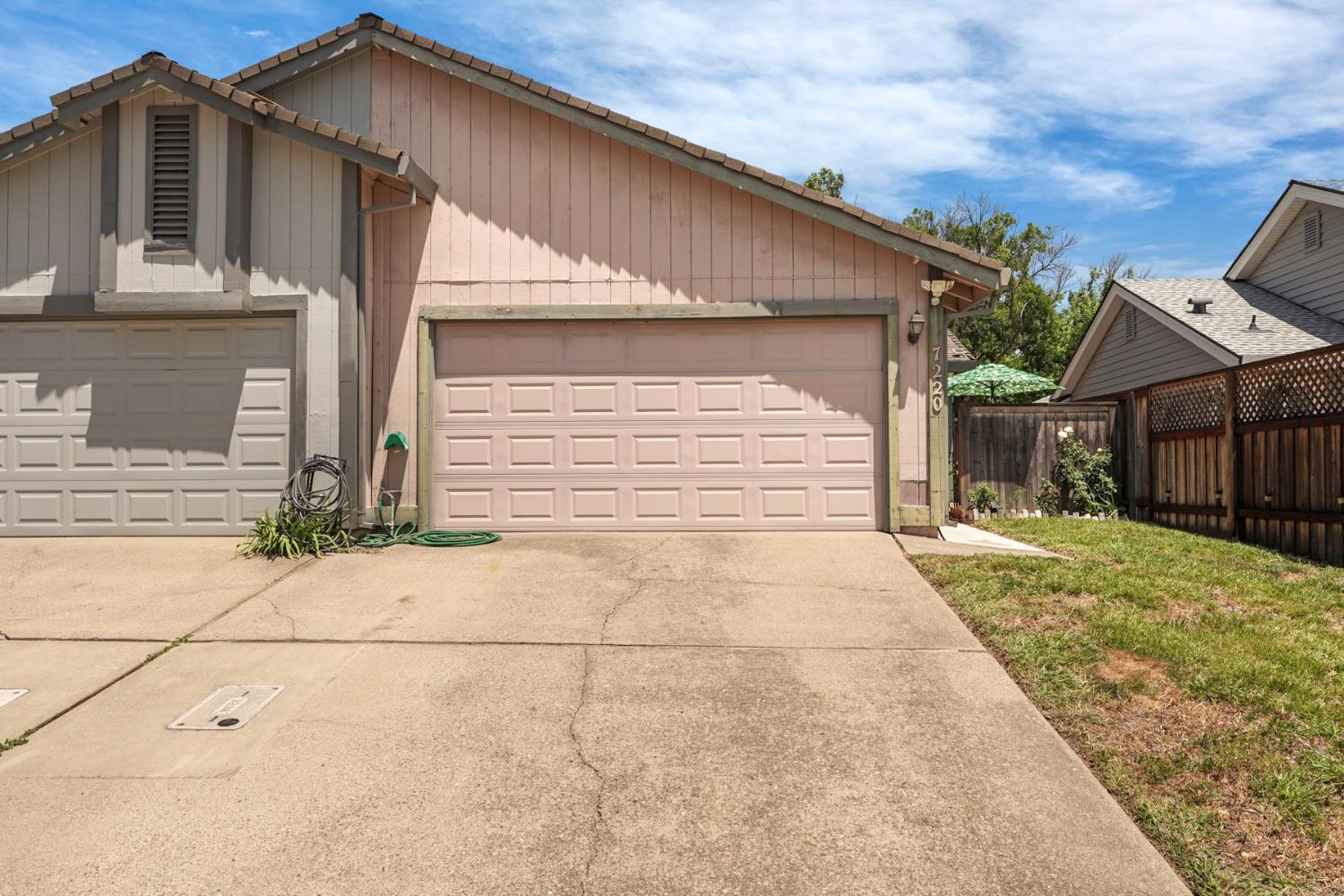 La Luna Court, Citrus Heights, California image 4