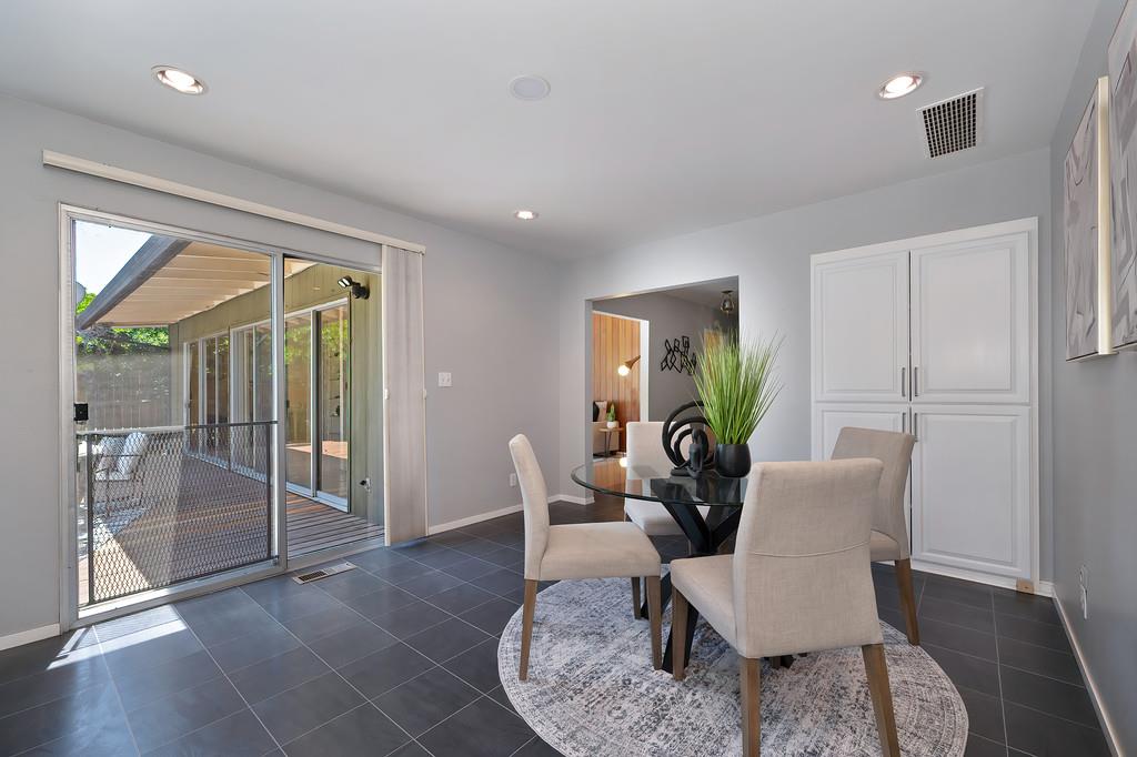 Sycamore Lane, Davis, California image 13
