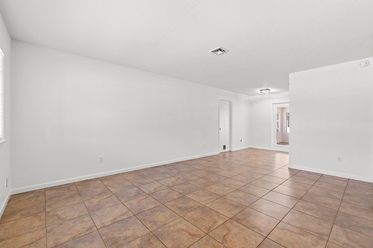 Glen Tree Drive, Citrus Heights, California image 7