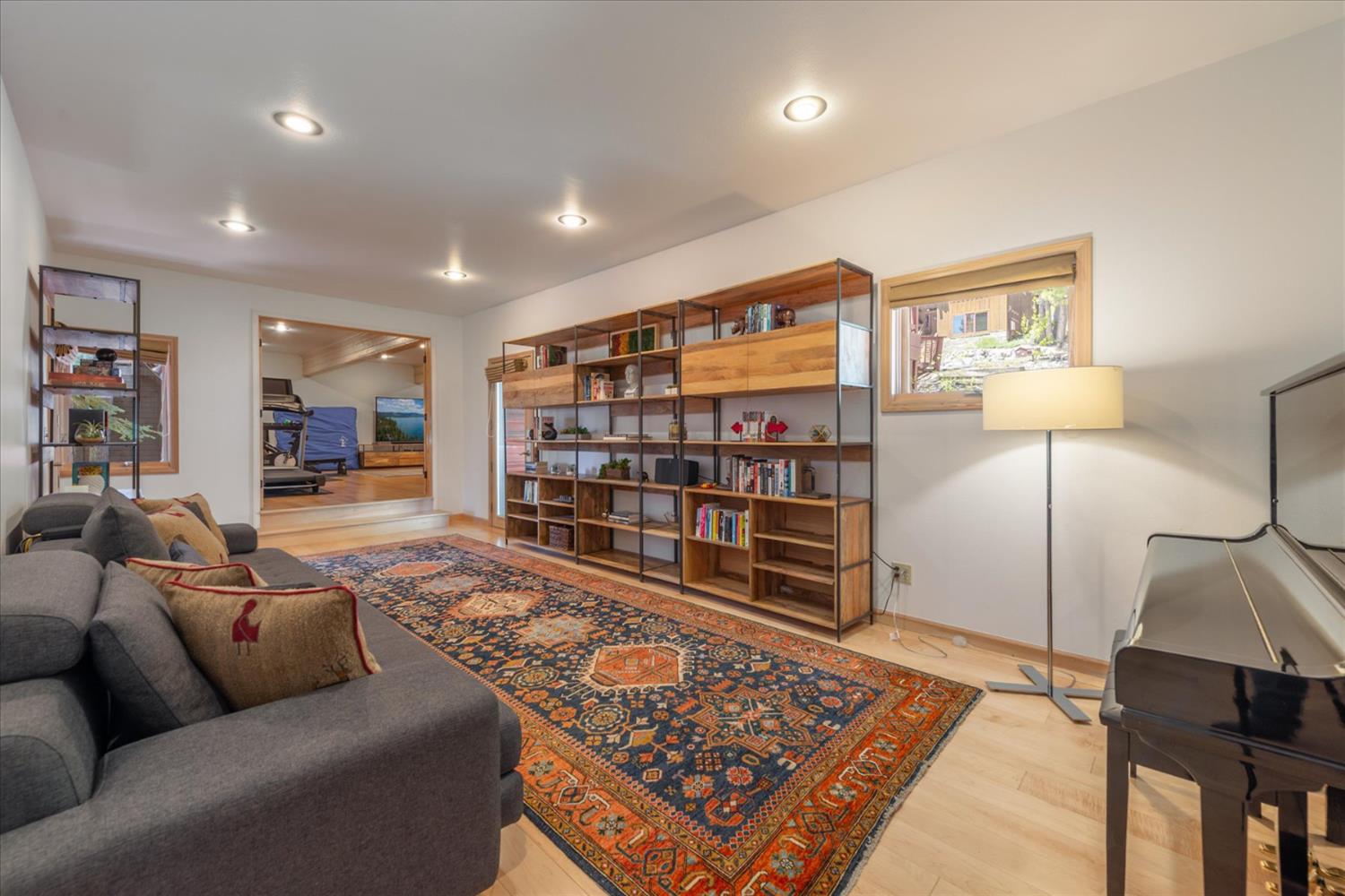 Falcon Point Place, Truckee, California image 28