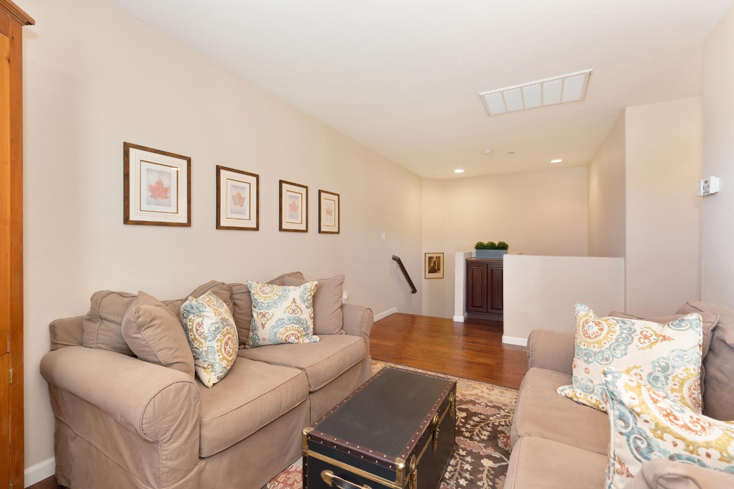 Photo #22: 225067967 Listing: Photo #22