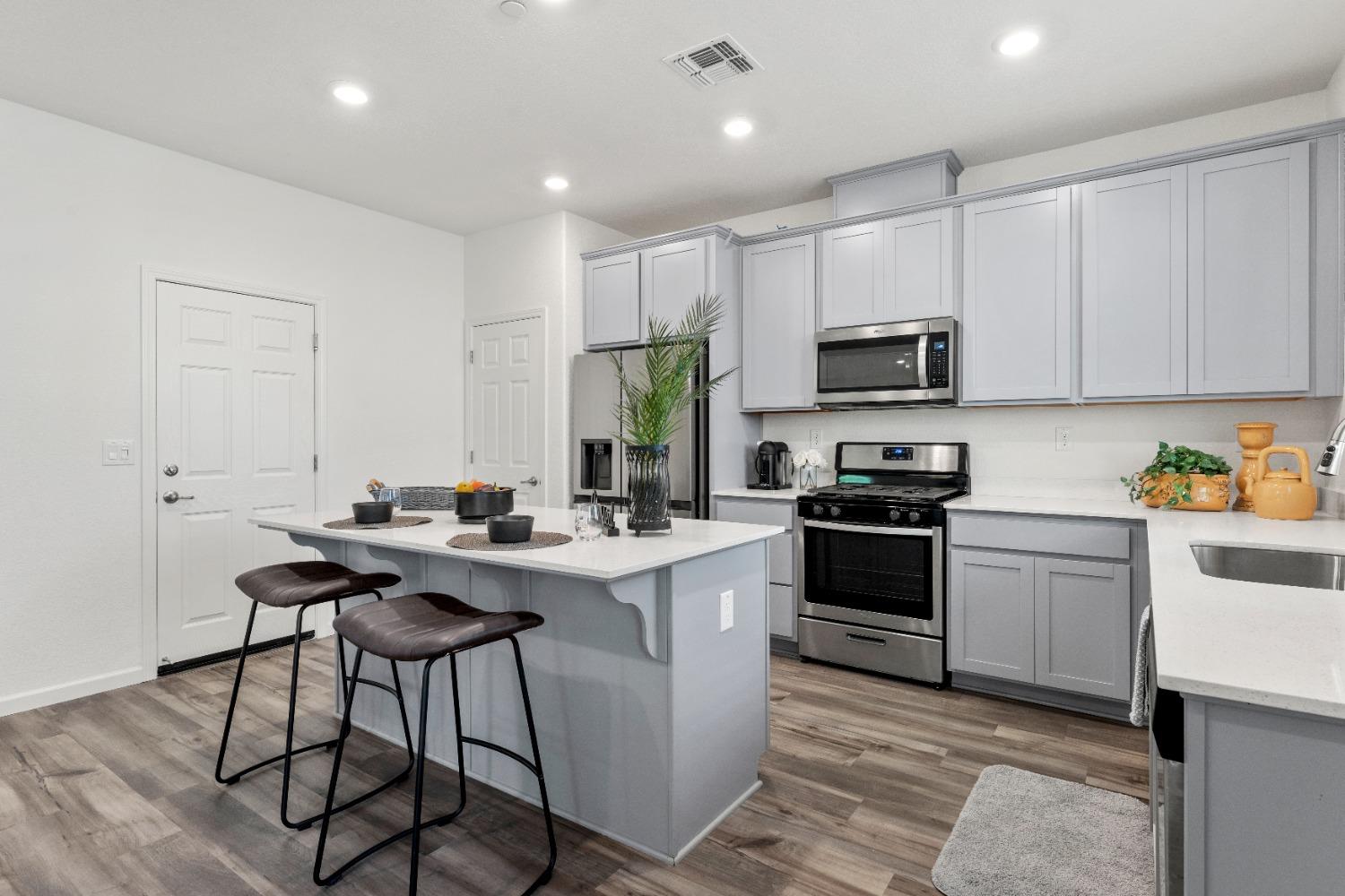 Shoveler Lane, Rocklin, California image 7